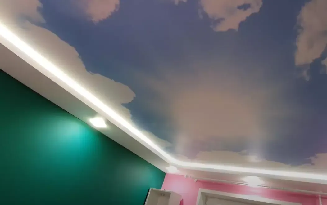 Натяжной потолок с эффектом Double Vision в детскую — Красноярск, Краснодарская, 9, фото 2